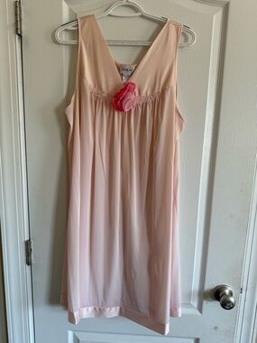 Vanity Fair Peach Sleeveless Chemise with Pink Floral Accent